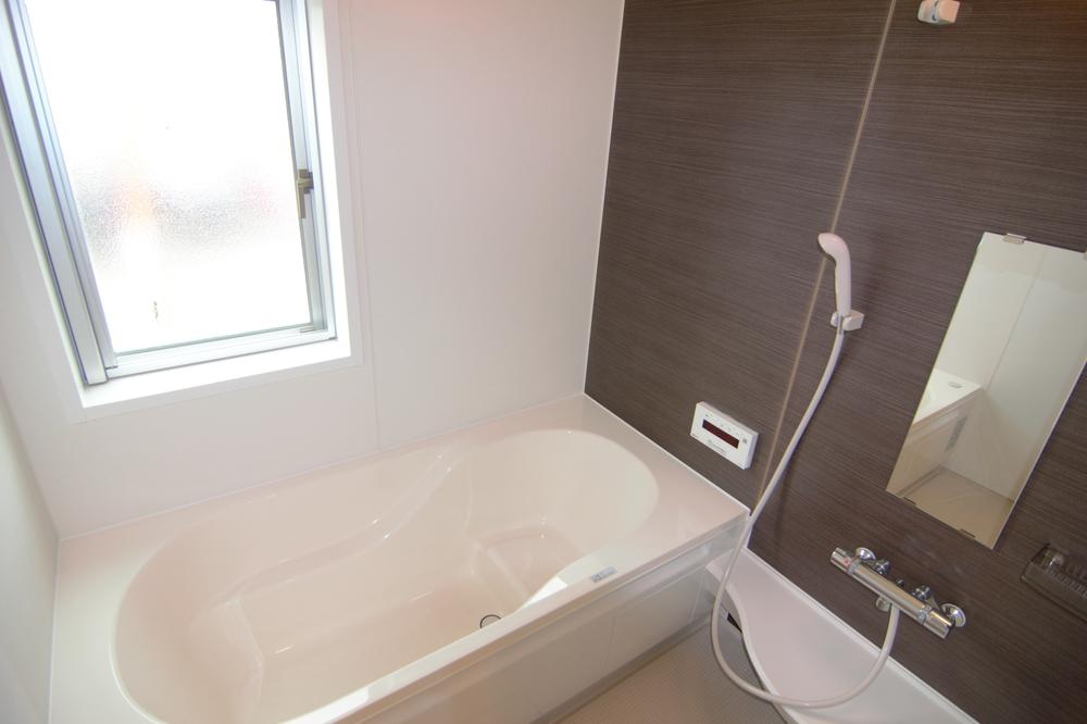 Bathroom. ■ Hitotsubo bus! Take the fatigue of the day slowly stretched out a leg