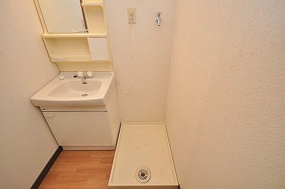 Other Equipment. Indoor Laundry Storage