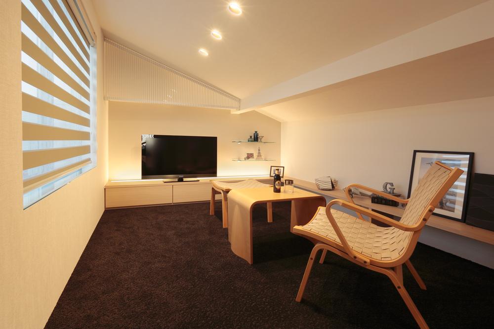 Building plan example (introspection photo). Outside insulation Hybrid air control housing is standard specification. (Ready-built housing is also likewise standard) Long-term high-quality housing ・ Ordinance of the Ministry of quasi-fireproof structure is standard. Comfortable and healthy at the residence of livable peace of mind.