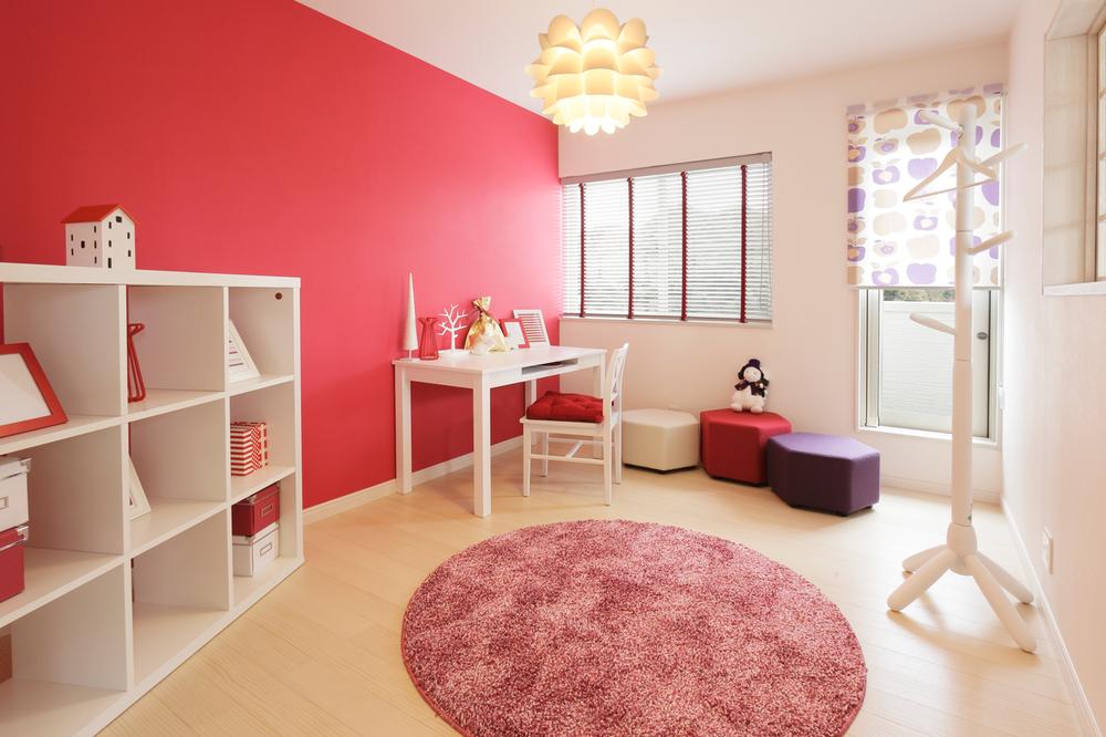 Building plan example (introspection photo). We will design a rich proposal. The growth of the child sensibility richly. It is suitable for extension renovation of the future by the wooden framework JK method, And suggests the combined design to the growth of the child.