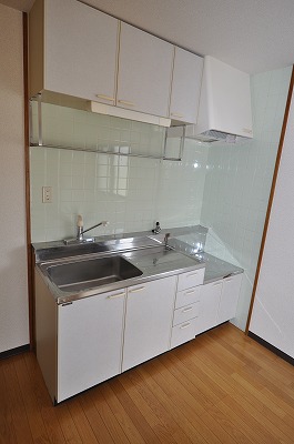 Kitchen. The kitchen is you can use the gas stove