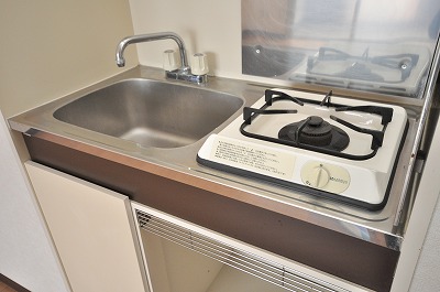 Kitchen. Kitchen with 1 lot gas stoves ☆