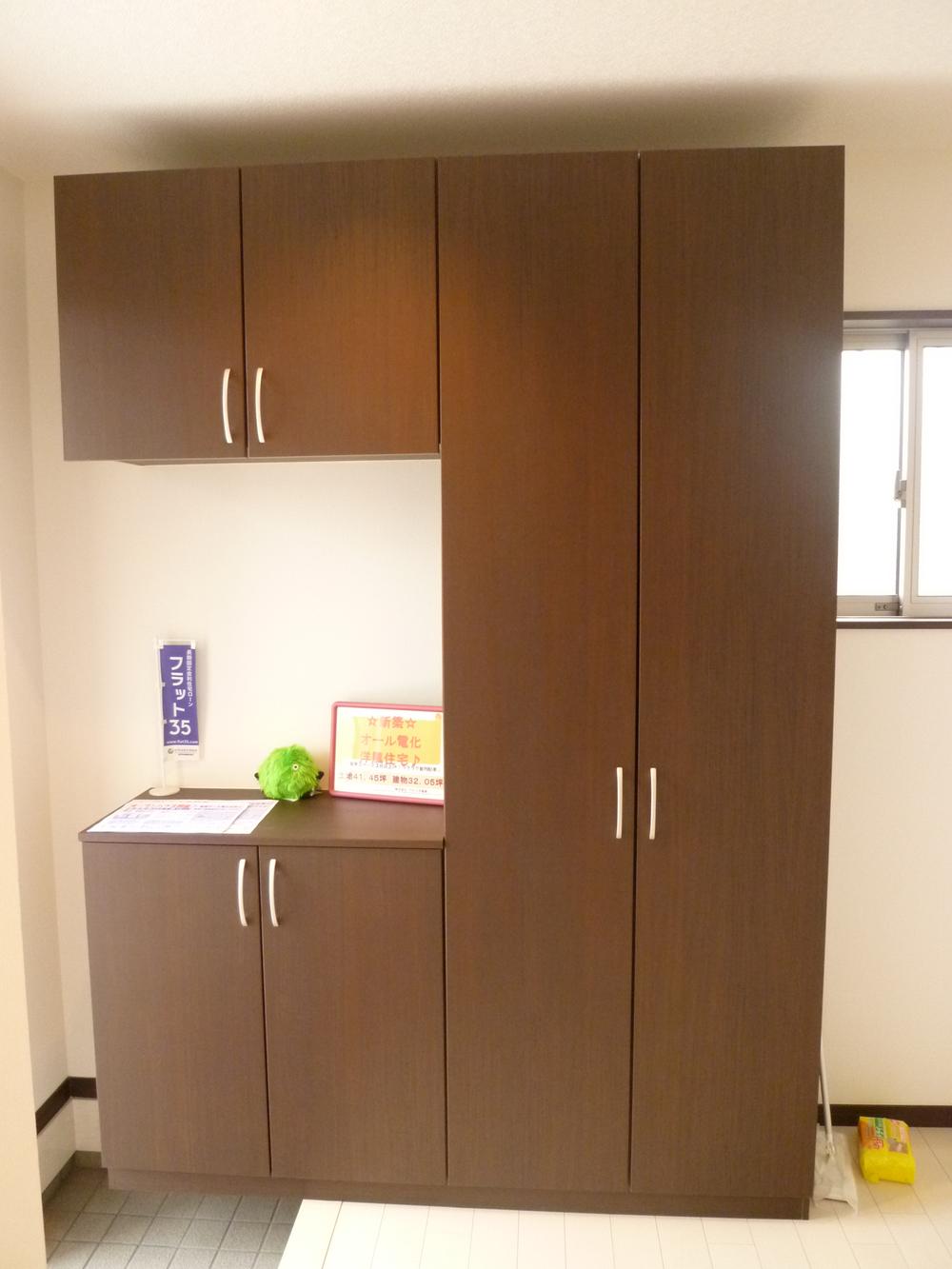 Same specifications photos (Other introspection)