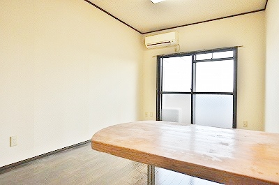 Other room space. It comes with a cute counter table