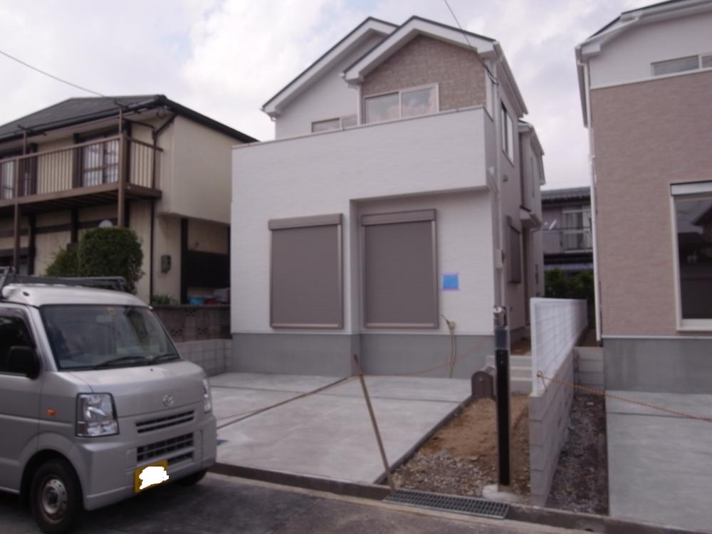 Local appearance photo