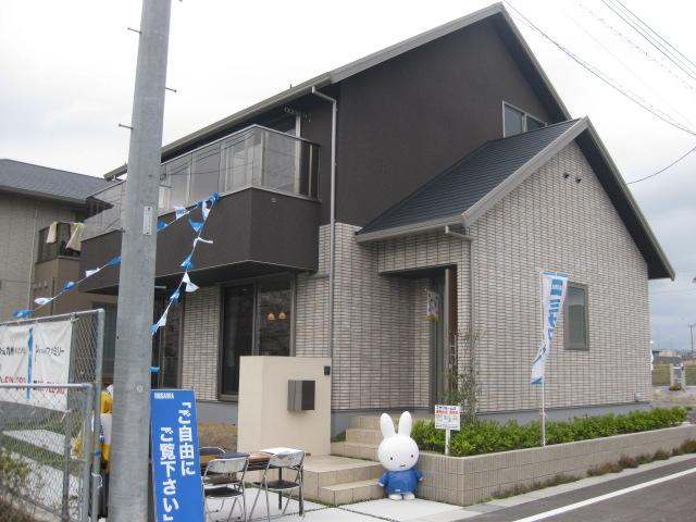 Local appearance photo