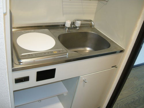 Kitchen. kitchen ・ IH heater 2011 replaced.