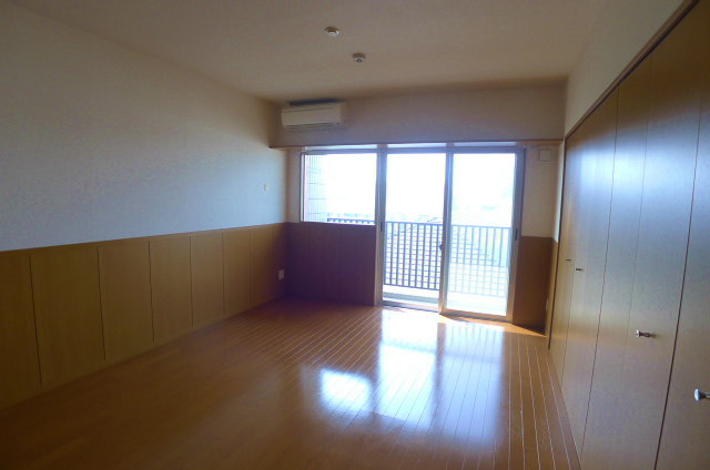 Living and room. Living