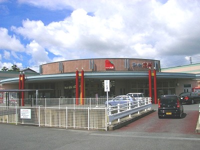 Supermarket. Supa_Daiei Katsukinishi store up to (super) 1300m