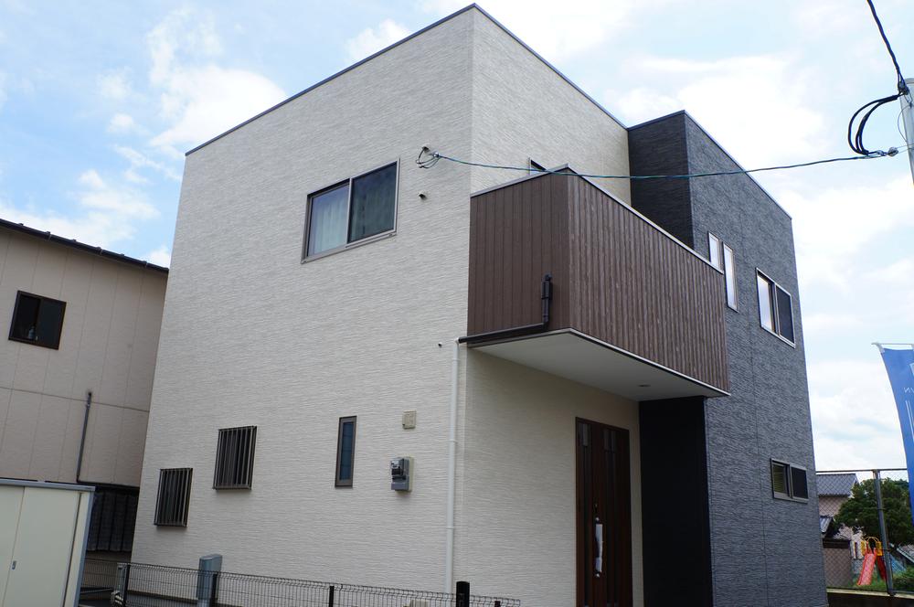 Local appearance photo. Local (August 2013) Shooting