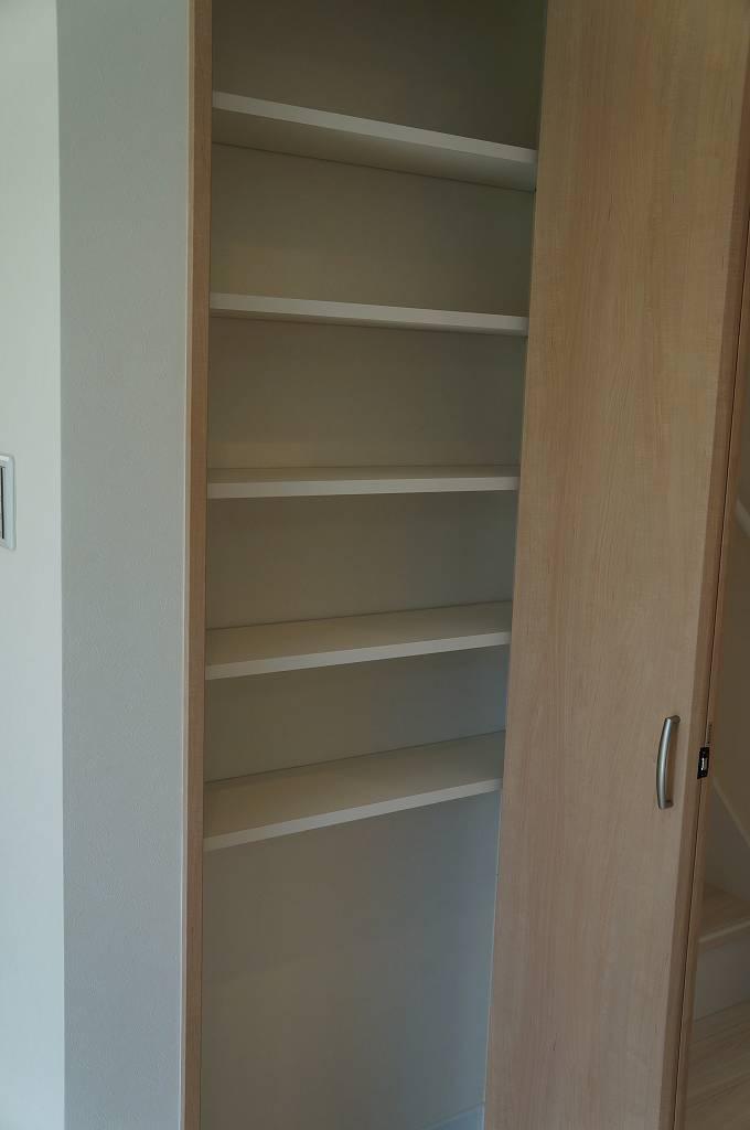 Receipt. Room (August 2013) Shooting