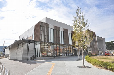 Other. HibiShin 400m to Hall (Other)