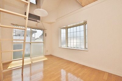 Living and room. Living