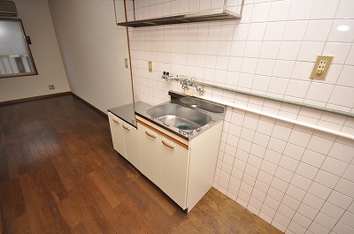 Other room space. Enough space in the kitchen next to