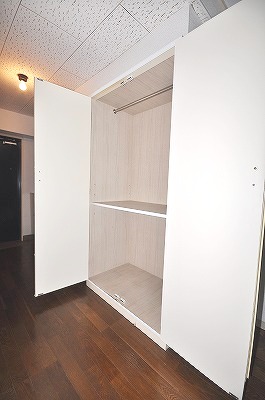 Receipt. Storage space