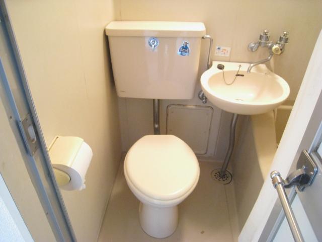 Toilet
