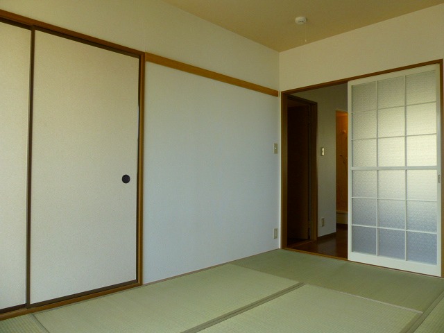 Other room space
