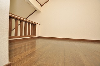 Other room space. loft