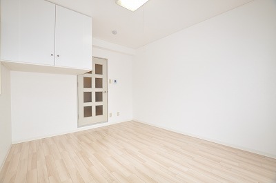 Living and room. Living