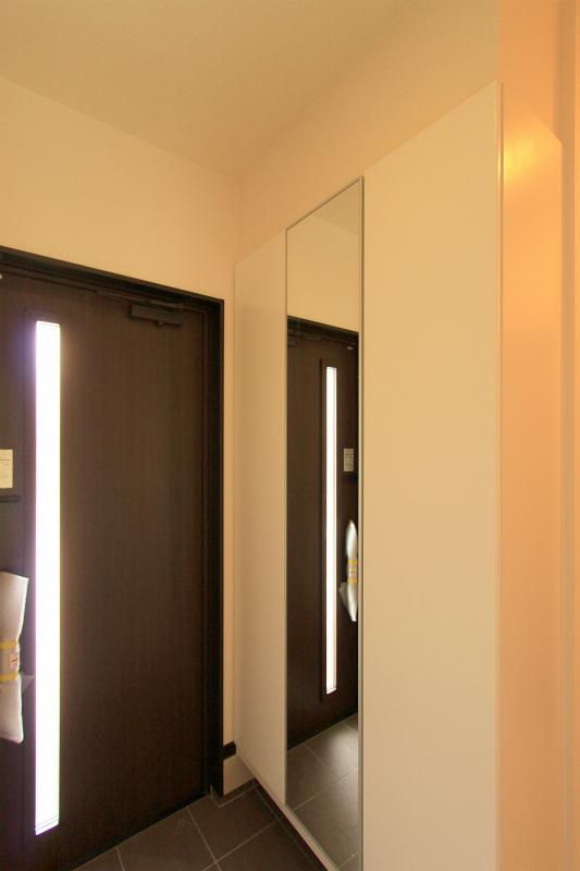 Entrance. 2013 October 30, shooting