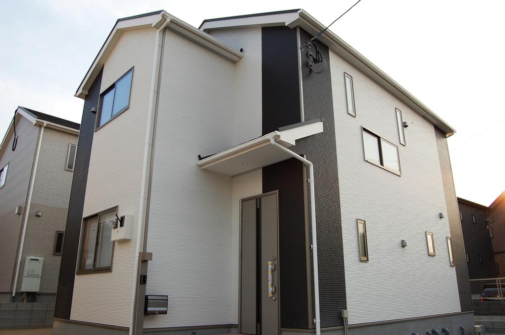 Same specifications photos (appearance)