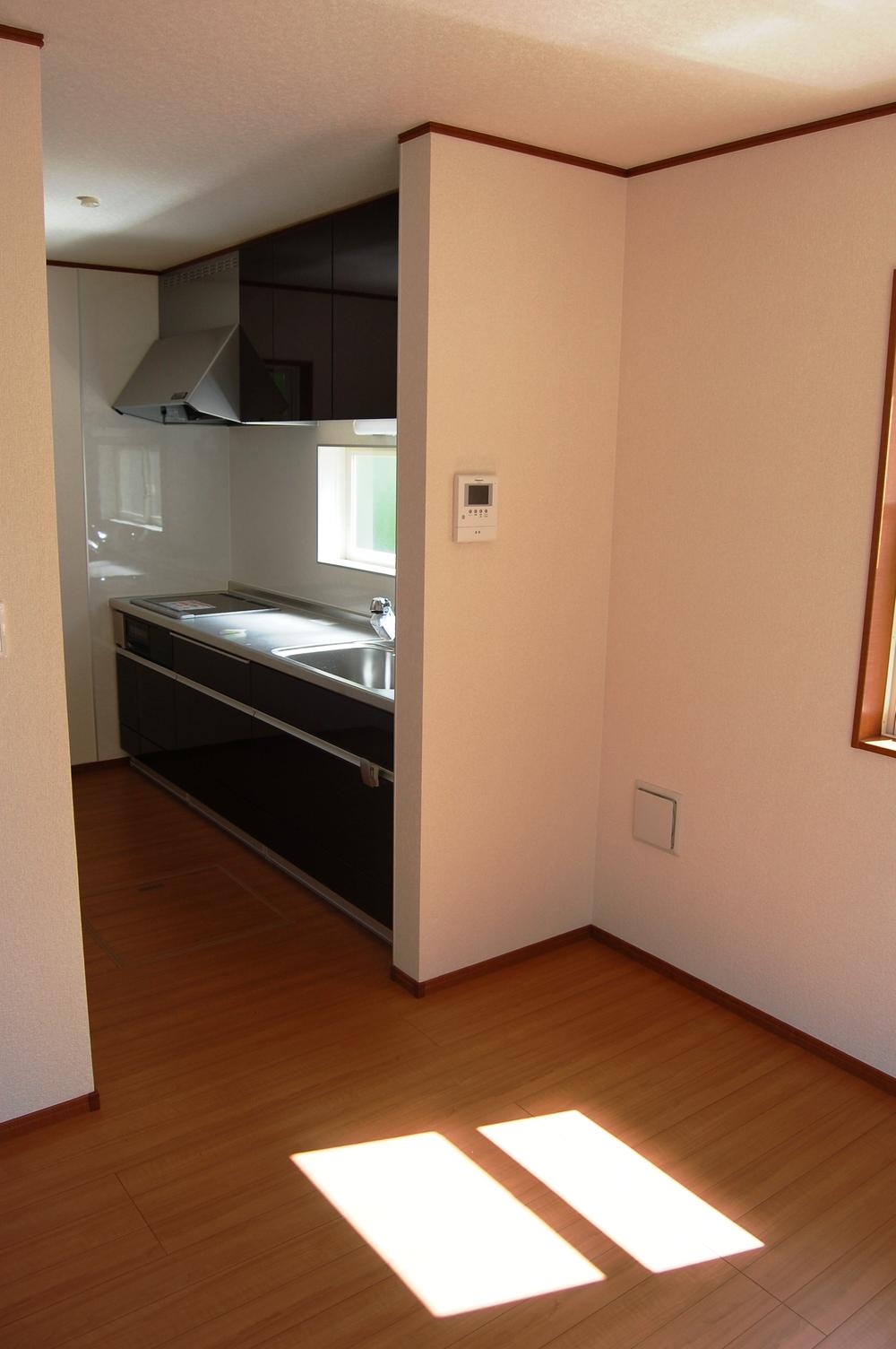 Same specifications photos (living)