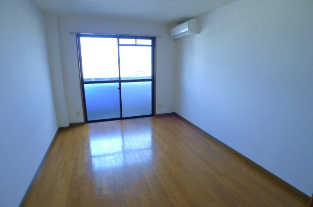 Living and room. Living