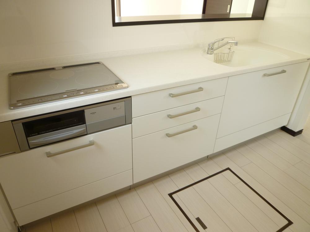Same specifications photo (kitchen)