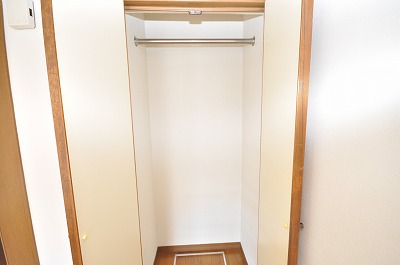 Receipt. Storage rooms