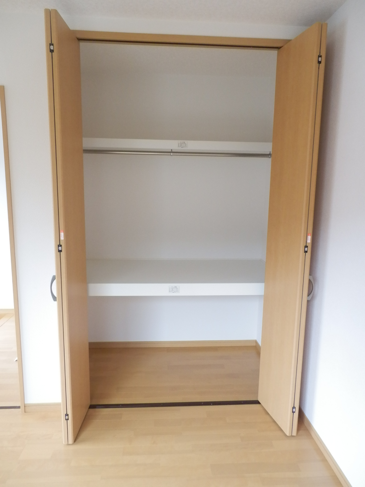 Receipt. West 6 Pledge Western-style housing