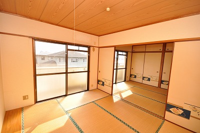 Other. Sunny continued Japanese-style