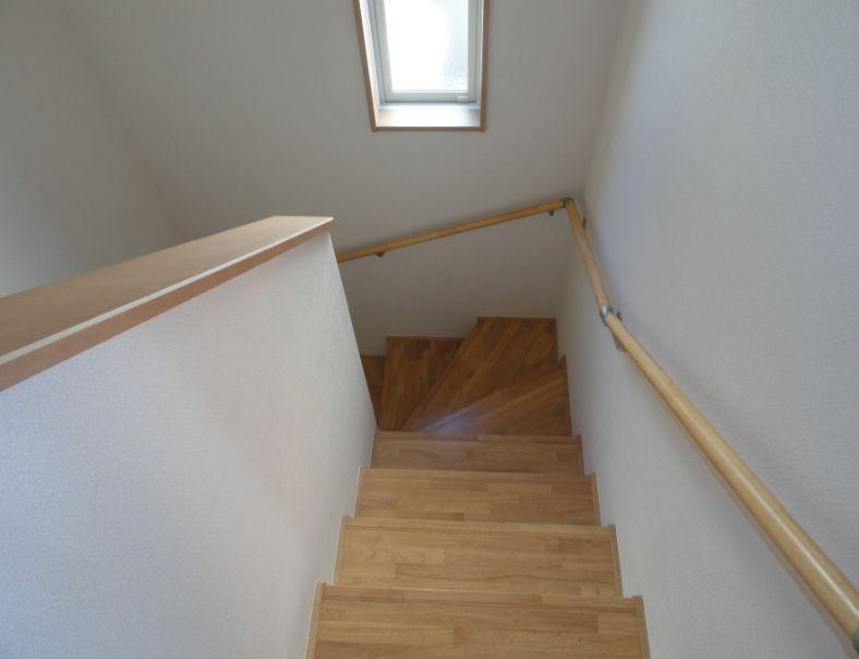 Non-living room. The photograph is the same type.