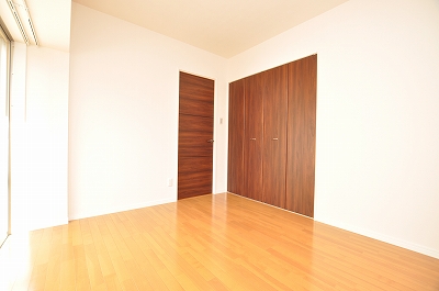 Other room space. Western style room