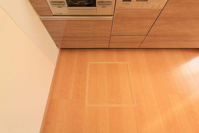 Receipt. 2013 December 12, shooting