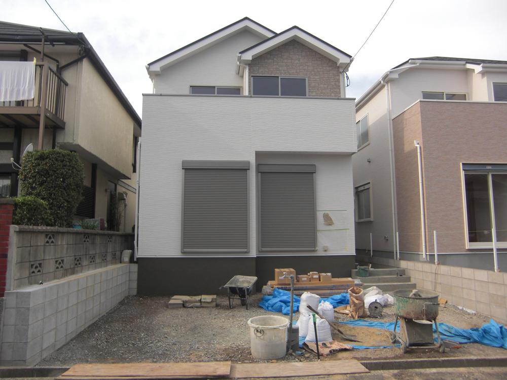 Local appearance photo. 2013 October 28, shooting