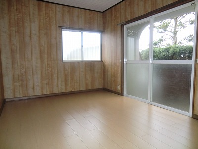 Other room space. Western style room