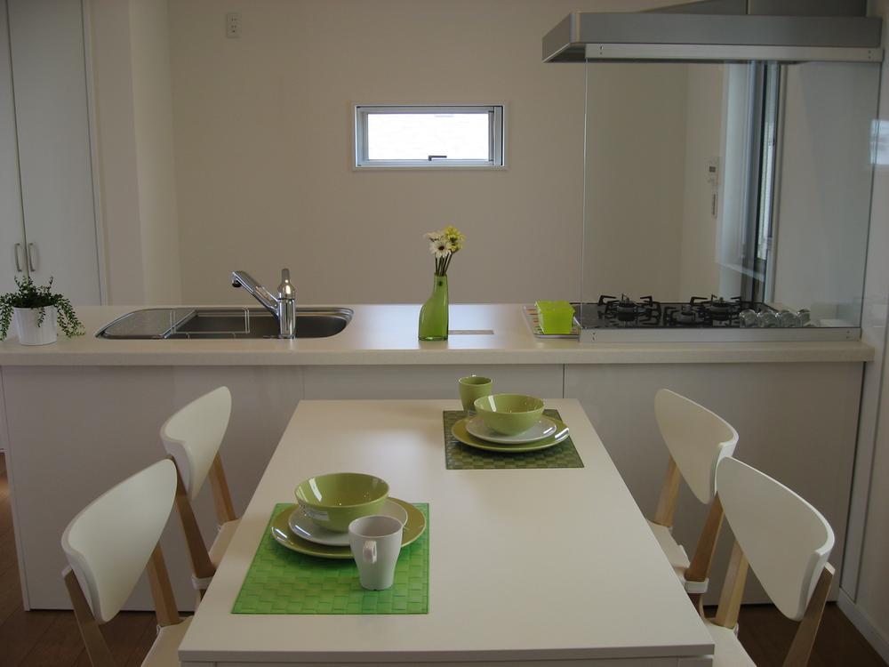 Non-living room. dining ・ kitchen