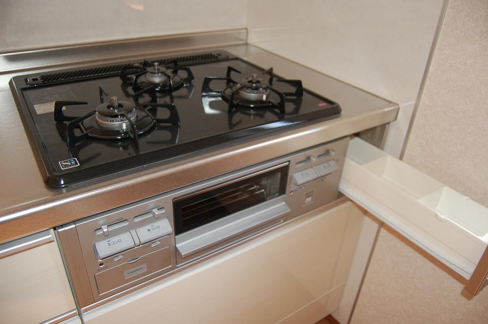 Same specifications photo (kitchen)