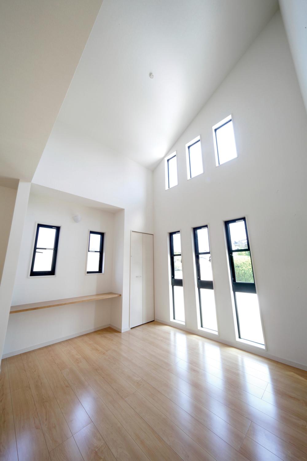 Living. No. 1 destination