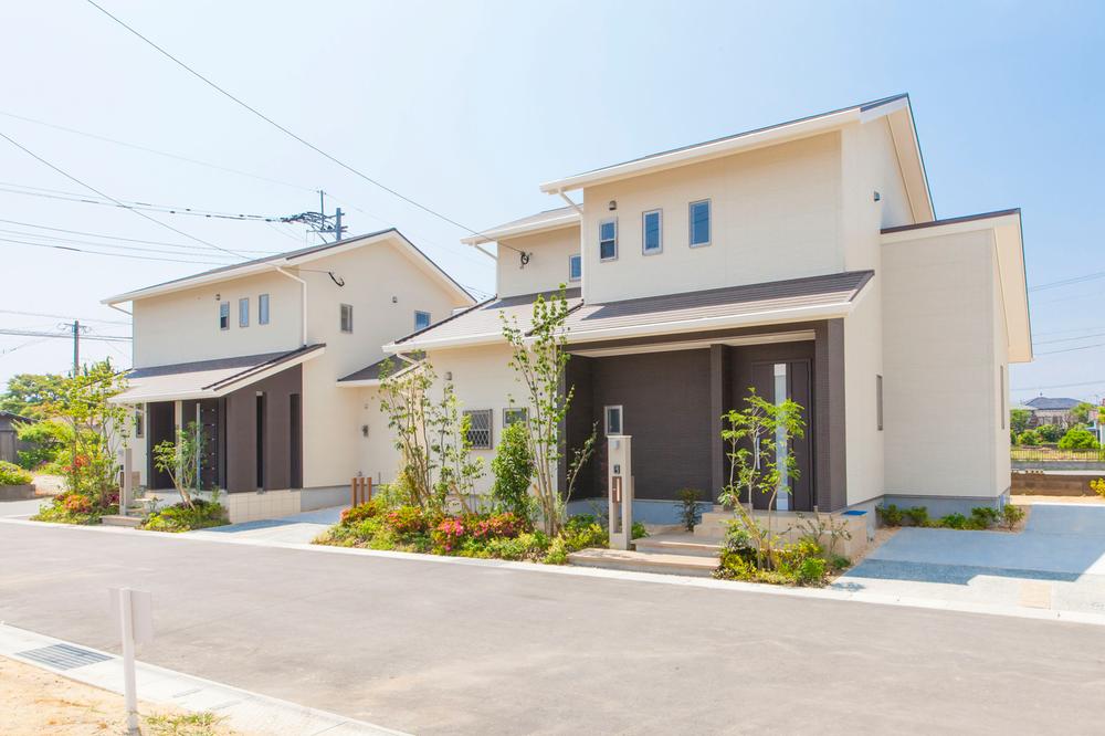 Model house photo. (Hanamiminami model house of appearance) JR Kyushu group is to deliver, For many years to come and protect you live in the structure and the assurance system of peace of mind.