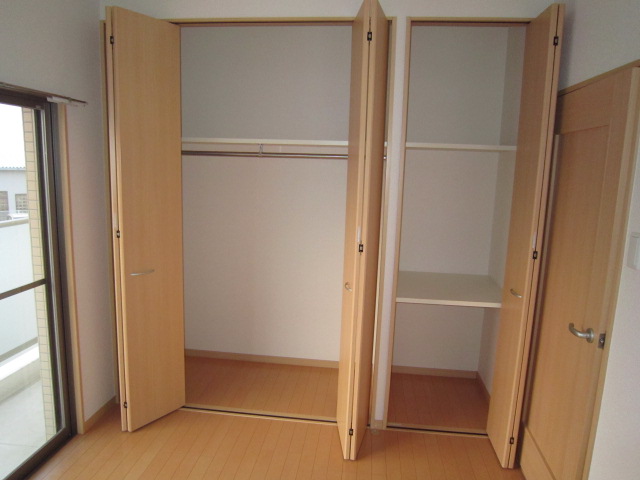 Receipt. Plenty of storage ☆ 