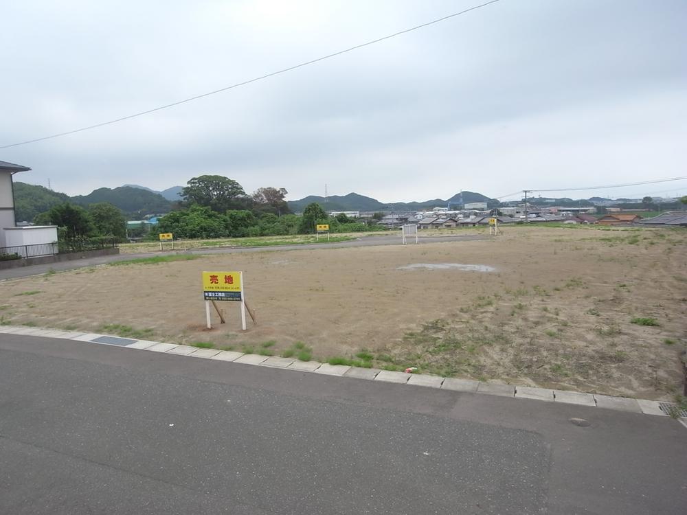 Local photos, including front road