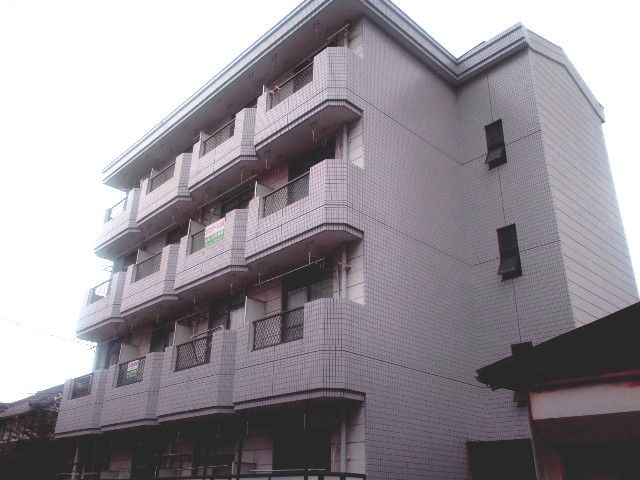 Building appearance. appearance