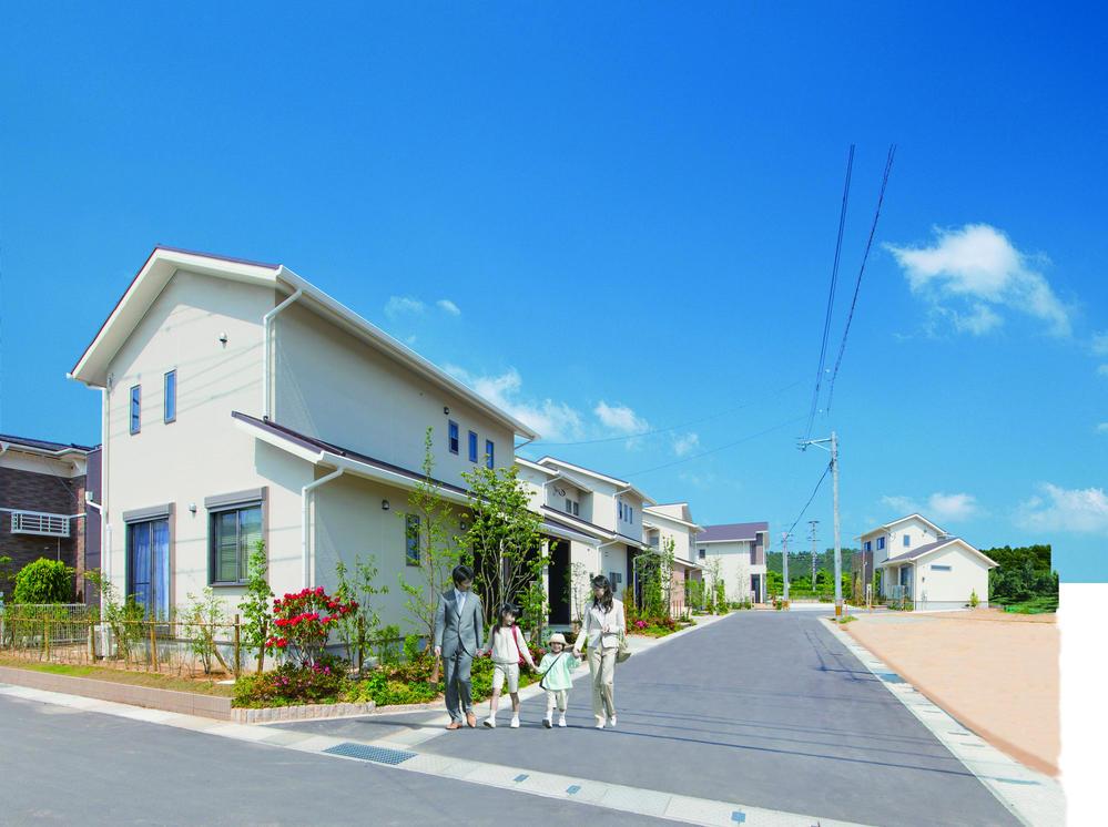 Local photos, including front road. A pleasant breeze and a quiet residential area that has been wrapped in nature, A new life is born!