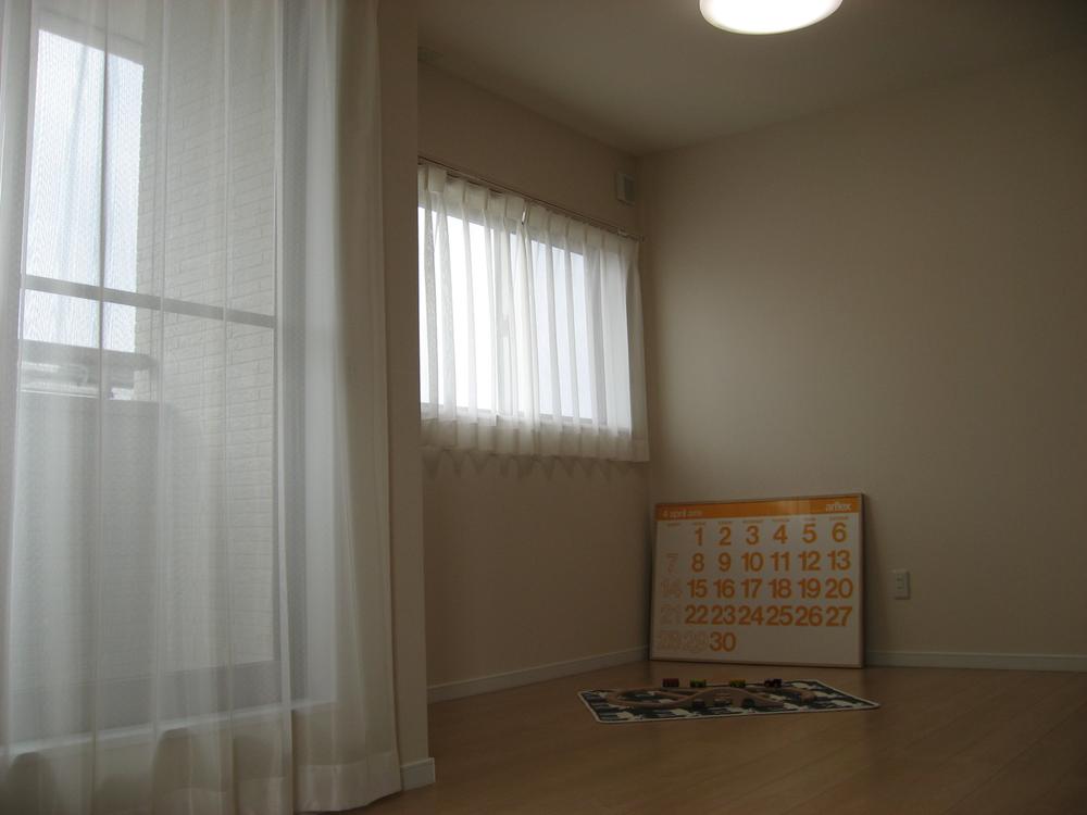 Other. No. 7 model building Open, two-floor space