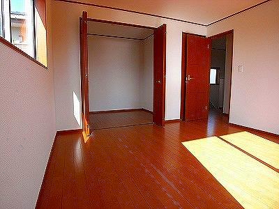 Same specifications photos (Other introspection)