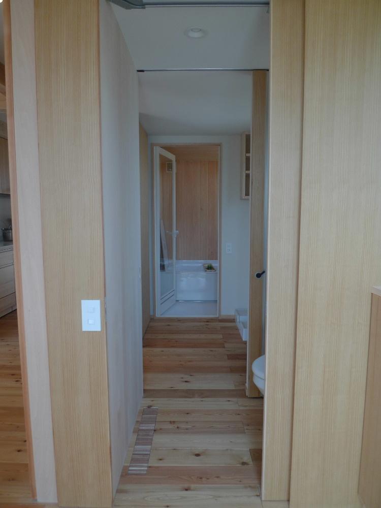 Bathroom. Room (May 2013) Shooting