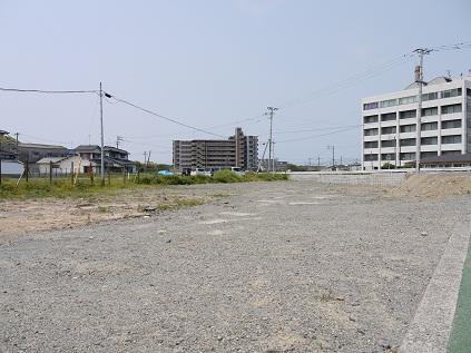 Local land photo. Construction before land photo