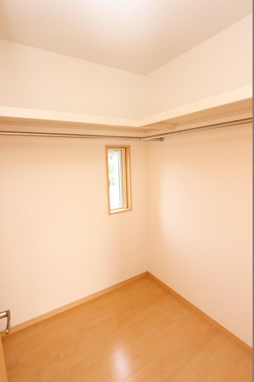 Receipt. Equipped accommodated in each room