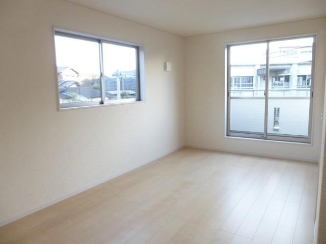 Other introspection. Western style room